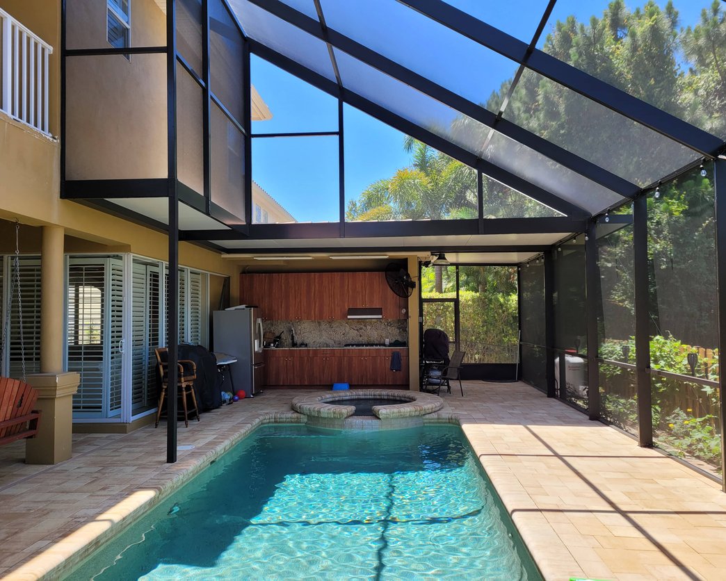 pool cover over tub